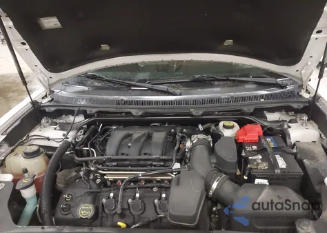 2018 Ford Flex Limited z USA, uszkodzony, nr VIN 2FMGK5D8XJBA14702